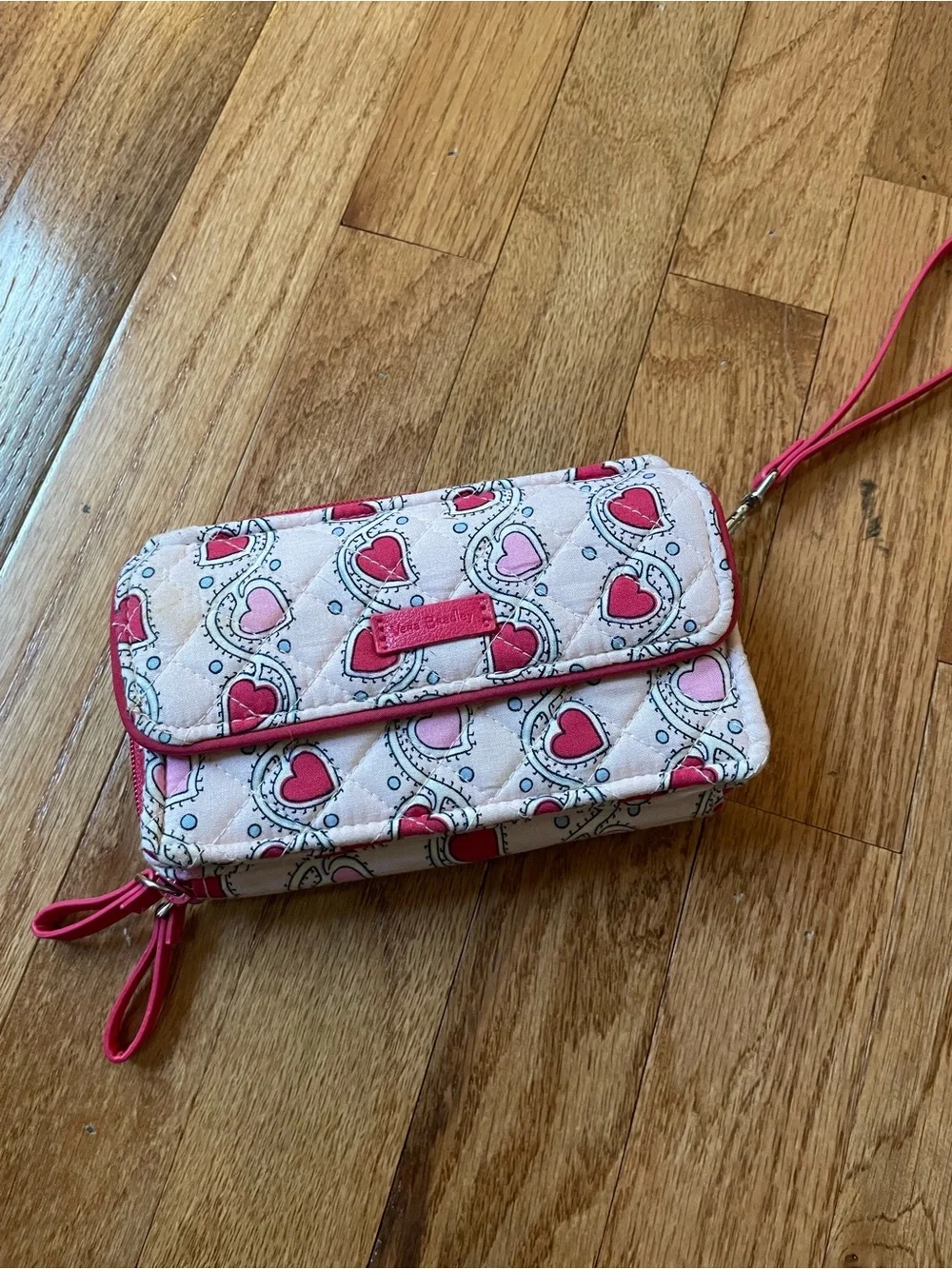 Vera Bradley Iconic RFID All-In-One Stitched Heart Vines pattern Wristlet
